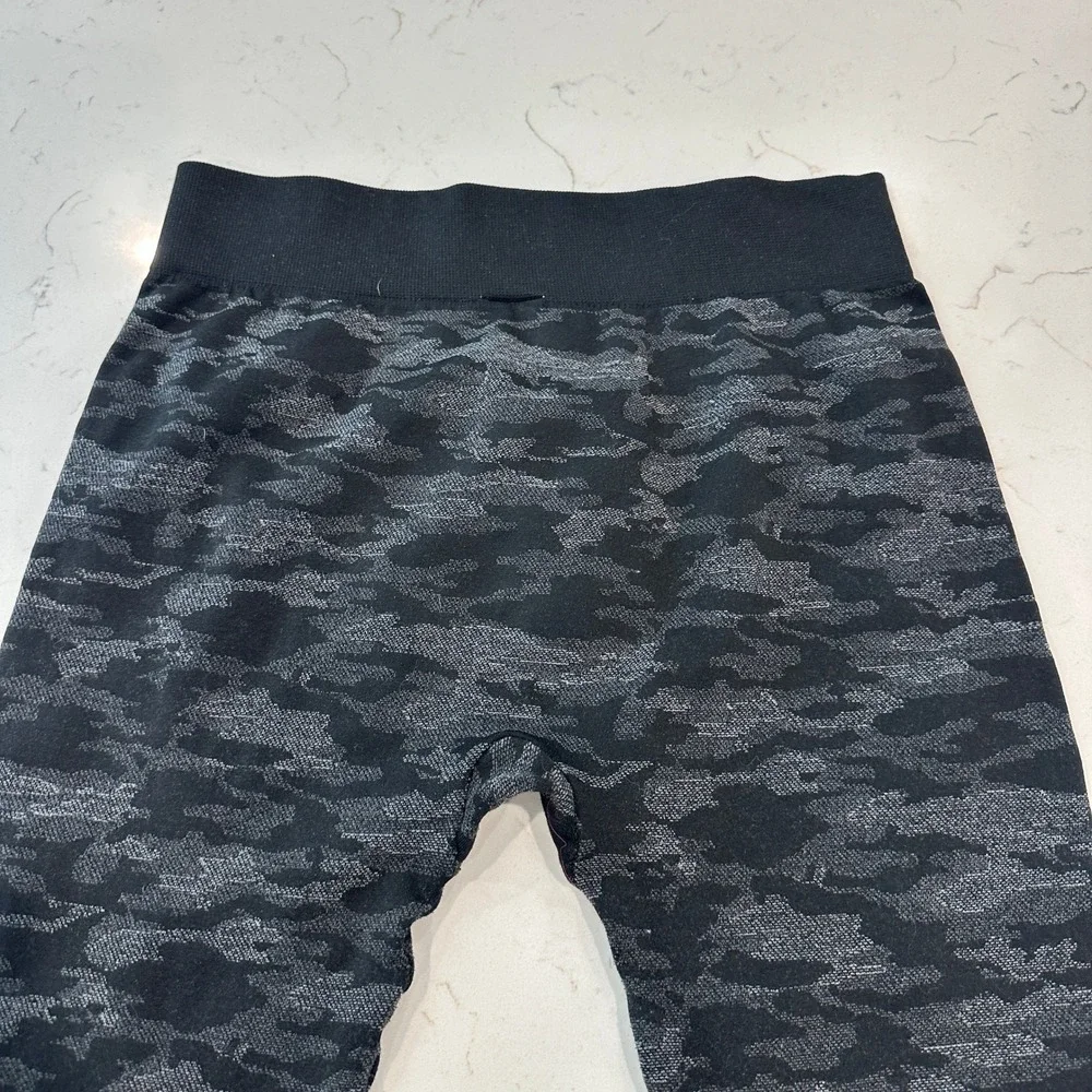 Time and Tru Womens Camo Leggings Gray Black Camouflage XL 16-18 TT40100016180SQ